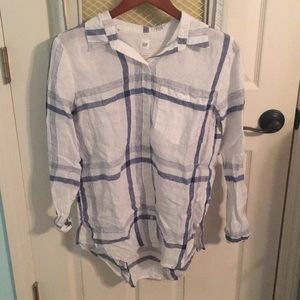 Button down linen tunic.